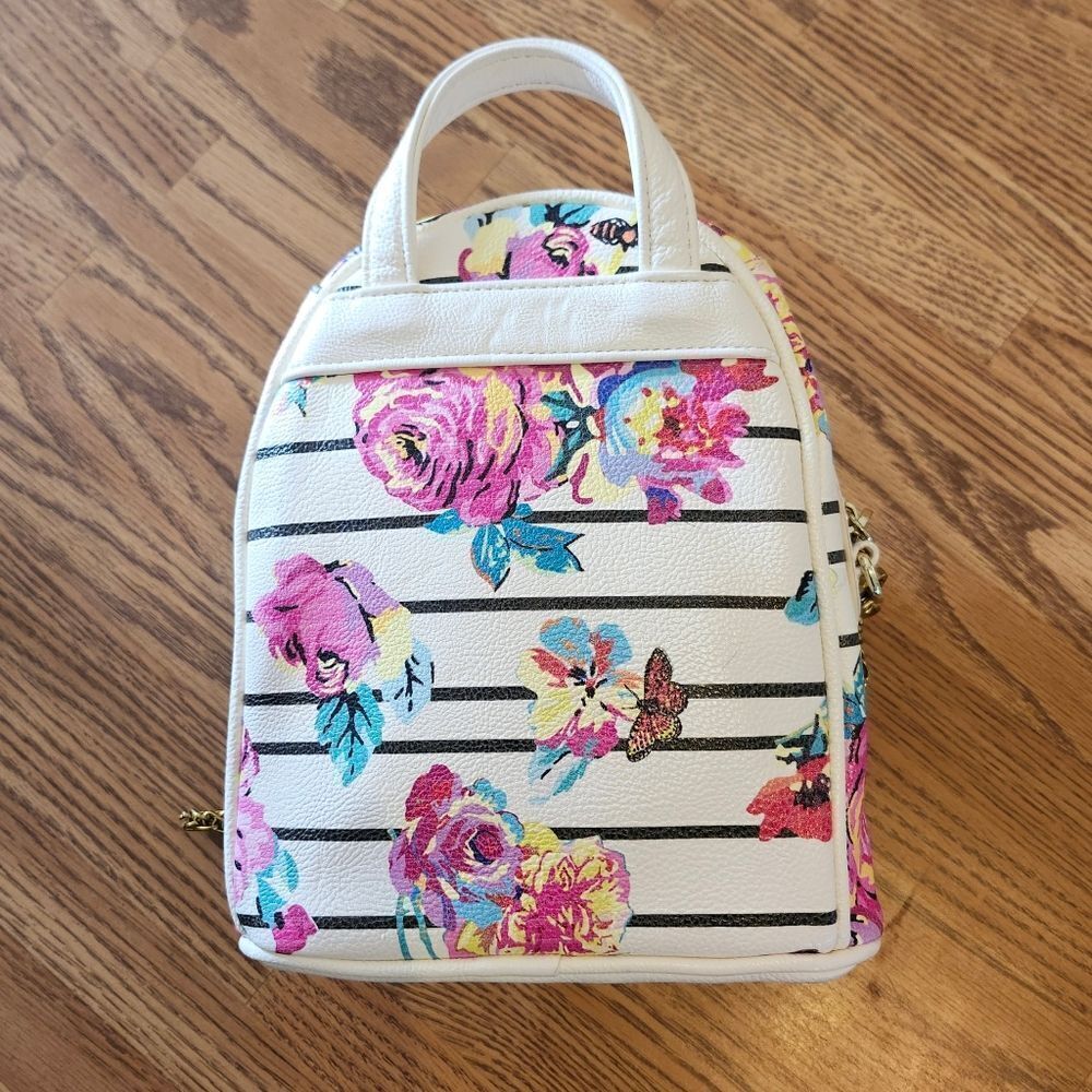 💐BETSEY JOHNSON Mini Floral Crossbody Bag with Adjustable Strap GARDEN GIRL! - Picture 3 of 10